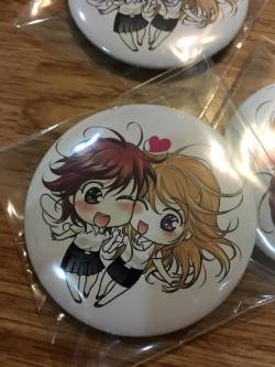 Do you want this cute badge?Buy pre-order for Lily Love vol 1
