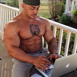muscleworship:  Tristen Escolastico Muscle Worship - Desire and