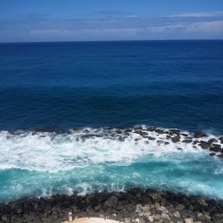 Check out the waves #wheredoyoutravel  (at Castle San Cristobal,