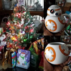 This BB-8 ceramic mug is super adorable!  #bb8 #Christmastree