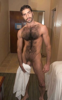 tapthatguy-x-version:  Who knew BORAT was hot?