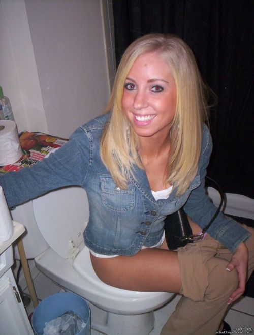 dimitrivegas:  Pooping