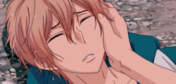 dazushi:Igarashi performing CPR on Nana and Nishina taking pictures