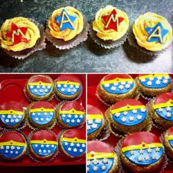 Mama’s Wonder Woman Mother’s Day cupcakes 😁