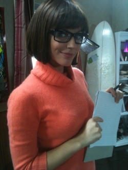 mapache-music:  Bobbi Starr as Velma from Scooby Doo xxx parody.