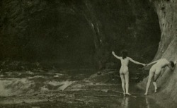 rivesveronique:  Nude 1918 Percy Neyman (California) via http://commons.wikimedia.org/