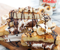 fullcravings:  Nutella S’mores French Toast 
