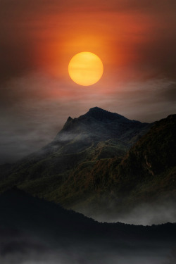 canislupvs:  Mountain - by : Anuchit นายบันทึก