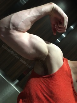 coloradowildboys:  Got a request for armpit pics!  Also turned