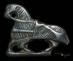 coolartefact:  8th Century Viking artifact - Silver horse [500x423]Source: