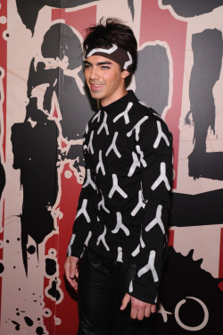 jobrosnews:  Joe Jonas attends Moto X presents Heidi Klum’s