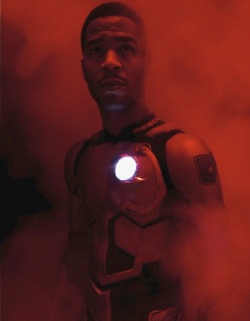 adult-swims:  Kid Cudi in his custom made space suit. 