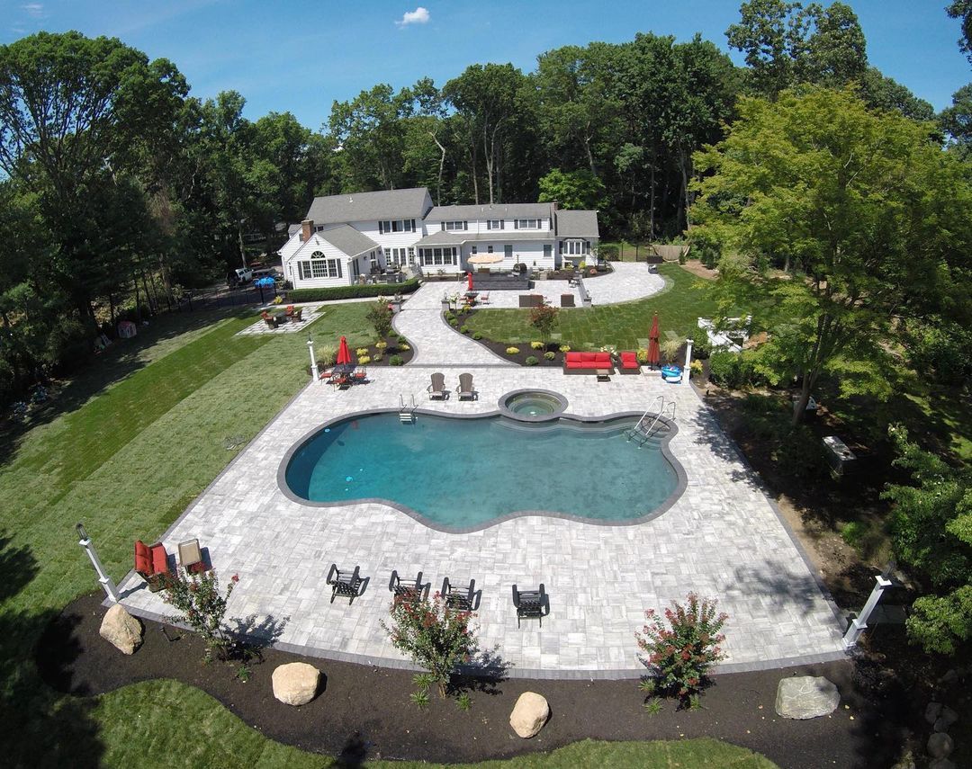 <p>Upper Brookville all wrapped up, Thank you for everything, Enjoy your summer ☀️ #stonecreationsoflongisland #masonry #pavers #pools #outdoorliving #landscapes #kitchens #lighting #pros #nassaucounty #brookville #suffolkcounty #hamptons #experiencematters #cambridgepavers #xl #smooth  (at Upper Brookville, New York)<br/>
<a href="https://www.instagram.com/p/CfzX29iO0SN/?igshid=NGJjMDIxMWI=" target="_blank">https://www.instagram.com/p/CfzX29iO0SN/?igshid=NGJjMDIxMWI=</a></p>