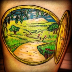fuckyeahtattoos:  My new precious tattoo! A Lord of the rings/Hobbit