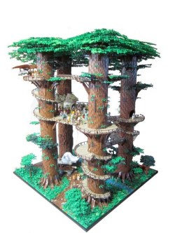 archiemcphee:  LEGO builder KW Vauban create this large and awesomely