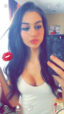 snapchat-sluts:  Selfshot hotties showing off at Snapchat-sluts!!!