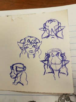 Lunch sketches of Nyleth as I try to figure out how her horns
