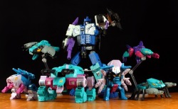 toyboxsoapbox:  “Destrons - ATTACK!”