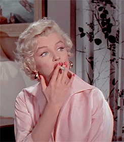 missquinzels: the seven year itch 3/5: “I had onions at lunch.
