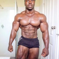 drwannabebigger:Kwame Duah