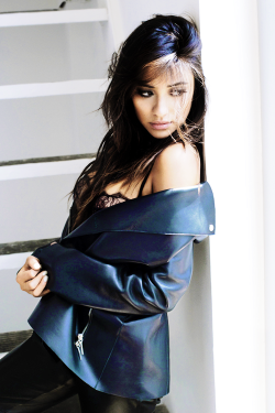 shaymitchdaily:  leawrences: Shay Mitchell Derek Kettela 2013