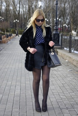 fashion-tights:  Heart Print Shirt