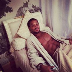 boysofnola:  #NolaBoy Romeo Miller 💋