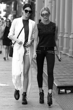 senyahearts:  Kendall Jenner & Hailey Baldwin - Street Style,