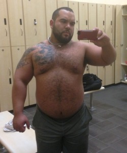 housebearsofatlanta:  bearadmireblog:  allthebearsilike:  Beefy !