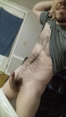 hot-men-of-reddit:  [29] bored at home naked stuff via /r/ladybonersgw