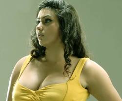 namithabeautyqueen:  NAUGHTY NAMITHA