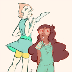 dude-thats-my-food:  they’re both so cute in their new outfits