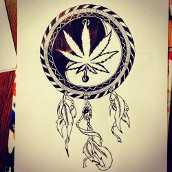 spliffsworld420:  Weed leaf, ying yang and dream catcher done.