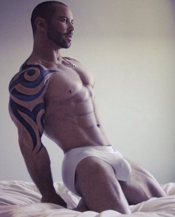 peterj1958:  beardburnme:  scott.cullens Instagram  Stunning