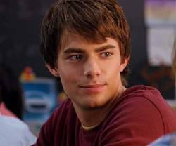 curlsaplenty: Obviously Aaron Samuels got the real happy ending