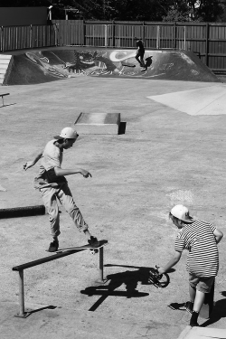 nuvereau:  skate-2day:  http://skate-2day.tumblr.com/  happy❀