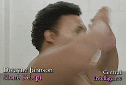 el-mago-de-guapos:  Dwayne Johnson (face)Sione Kelepi (body)