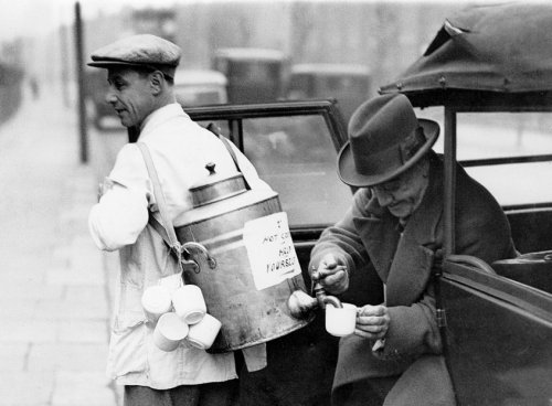 Mobile coffee station for cold days, London, 1932 Nudes &