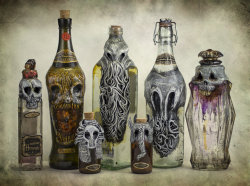 areyoutherabbbit:  steampunktendencies:  Creepy Bottles by 