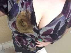 slavefairy:  The cleavage is strong today. Maybe i should have