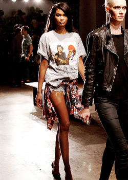 hellyeahchaneliman:  Chanel Iman rehearsing for Cushnie et Ochs