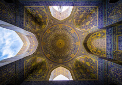 its-salah:  The kaleidoscopic architecture of Iran photographed