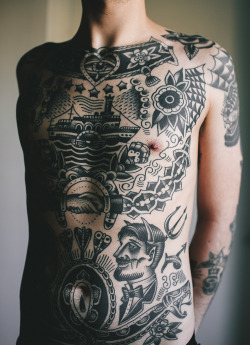 jourdantymkowphotography:  Front piece by Matt Houston.http://illustratedgentleman.tumblr.com/