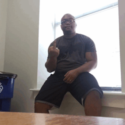 donniethebear:  Sooo today I was bored and horny in school so