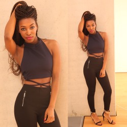 da-beauties:  Instagram : julie_lily  @juliesspot 