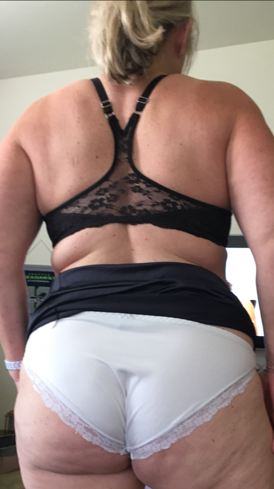forhardtimessake:sexywife1965:For sure 👍