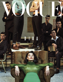 labstrakts:Crystal Renn in “Amor Sem Barreira”Vogue Portugal