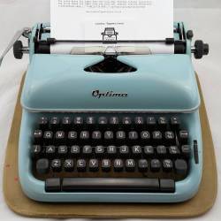 londontypewriters:  Gorgeous Optima Elite! Renovated, working