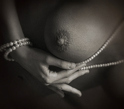 eroticlass:  Pearls  Every girl loves pearls and I love nipples