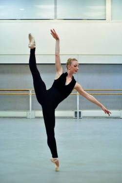 royalballet:  Claudia Dean in rehearsal at the opera house